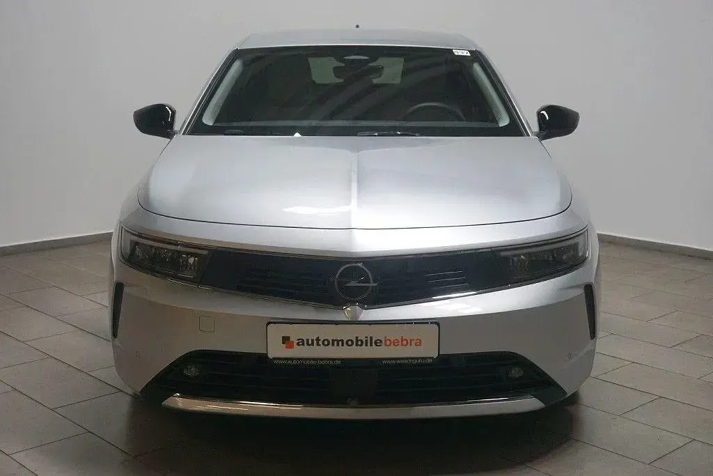 Usata Opel Astra Elegance 131 CV (96 kW) 2023 Argento Utilitaria
