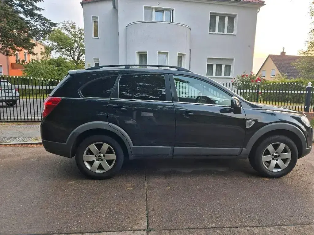 Gebraucht Chevrolet Captiva 150 PS (110 kW) 2011 Schwarz SUV