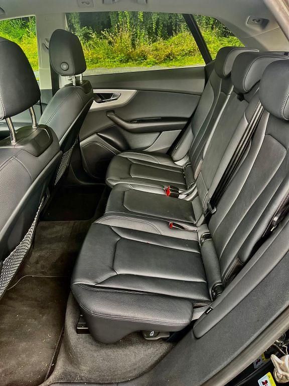 Schwarz Gebraucht 2022 Audi Q8 Comfort SUV | 58.700 € (Superpreis) - Bild 1/4