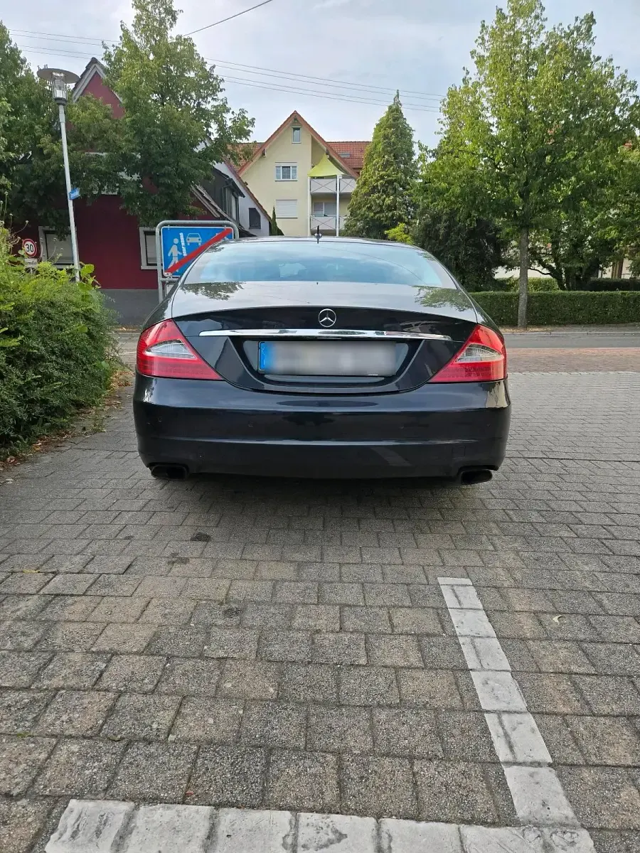 Gebraucht Mercedes 320 220 PS (161 kW) 2009 Limousine