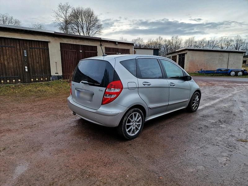 Gebraucht Mercedes A160 82 PS (60 kW) 2008 Silber Kleinwagen