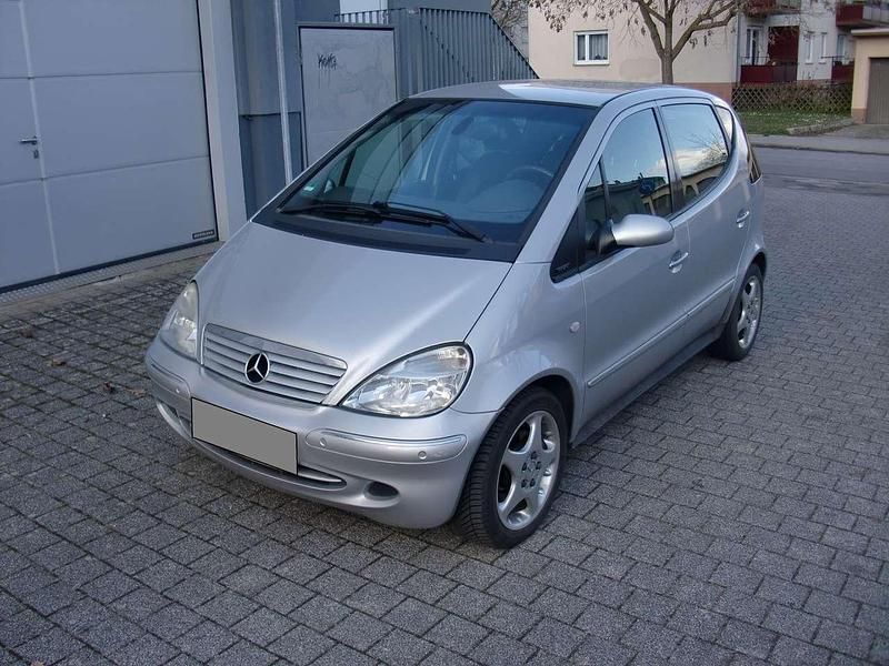 Gebraucht Mercedes A190 Avantgarde 125 PS (91 kW) 2002 Silber Limousine