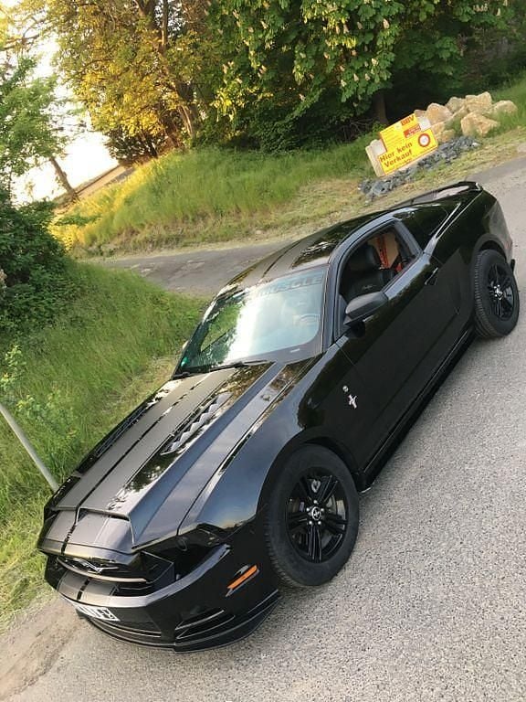 Gebraucht Ford Mustang 305 PS (224 kW) 2014 Schwarz