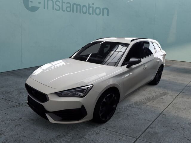 Gebraucht Cupra Leon 204 PS (150 kW) 2022 Weiß Van / Kleinbus