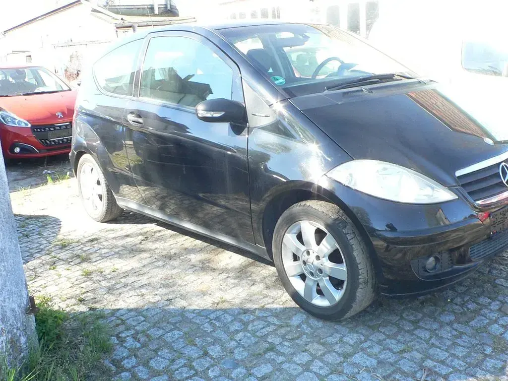 Usata Mercedes A170 116 CV (85 kW) 2006 Nero