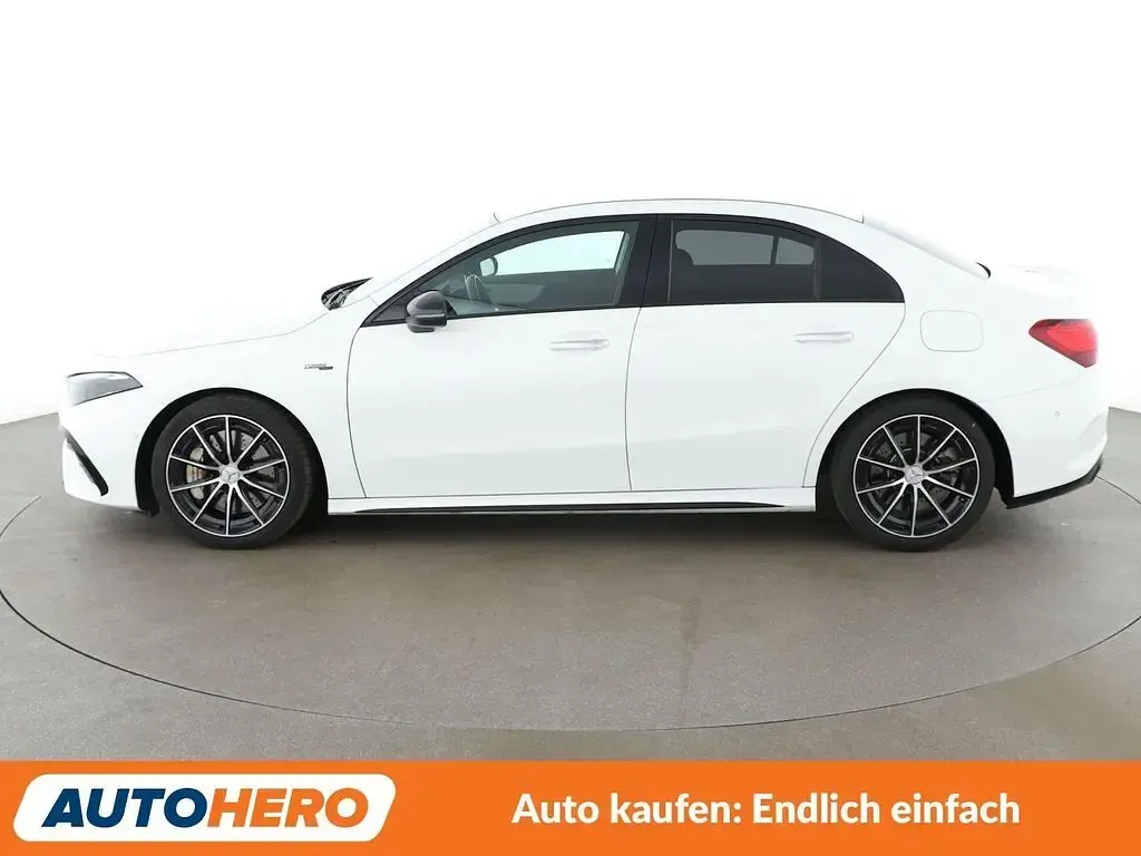 Gebraucht Mercedes A35 AMG AMG 320 PS (235 kW) 2023 Weiß Limousine