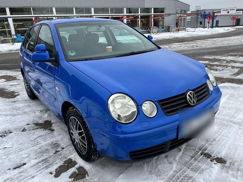 Usata VW Polo 64 CV (47 kW) 2004 Blu Berlina