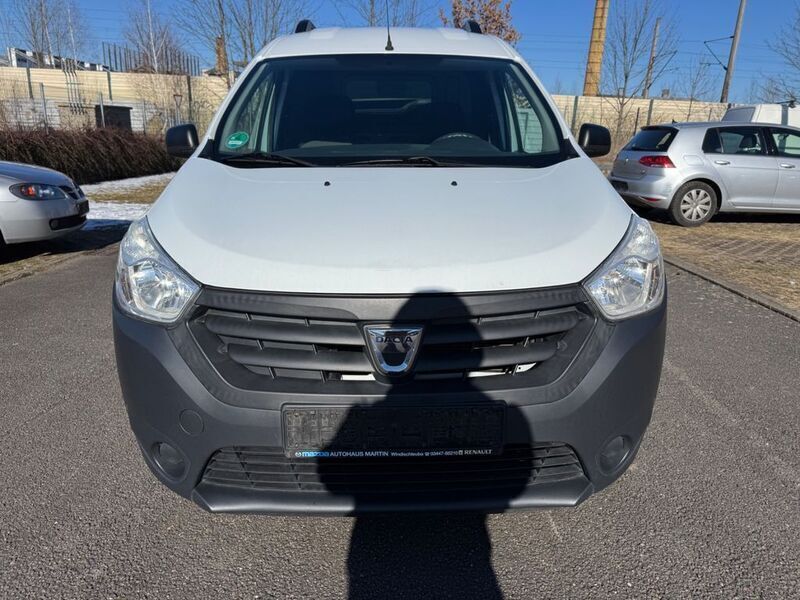 Weiß Gebraucht 2015 Dacia Dokker Express Van | 5.999 € (Fairer Preis) - Bild 1/4