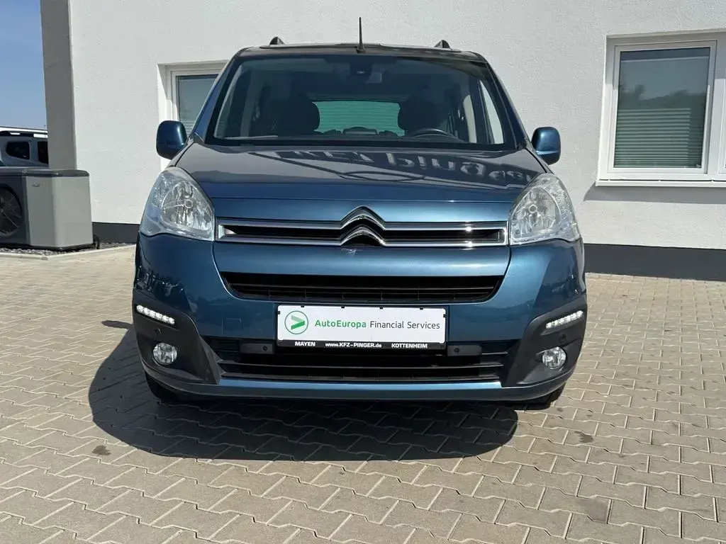 Gebraucht Citroën Berlingo Shine 110 PS (80 kW) 2018 Blau Van / Kleinbus