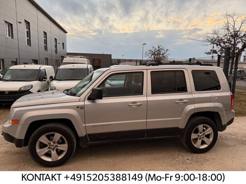 Silber Gebraucht 2011 Jeep Patriot Limited SUV | 1.790 € - Bild 1/4