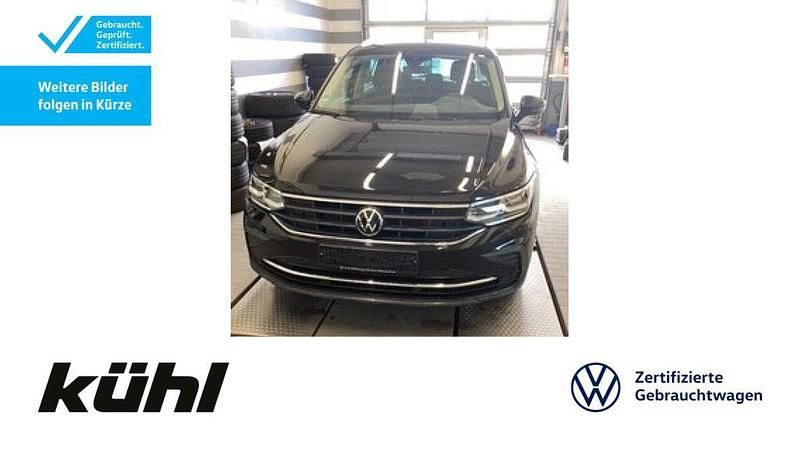 Gebraucht VW Tiguan Active 150 PS (110 kW) 2022 Deep black perleffekt SUV