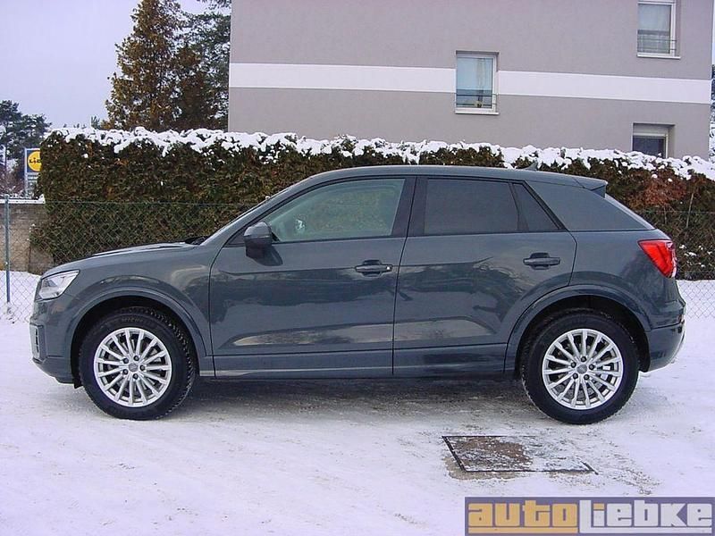 Gebraucht Audi Q2 150 PS (110 kW) 2018 Grau SUV