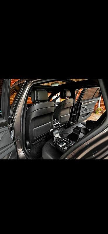 Gebraucht BMW 525 218 PS (160 kW) 2011 Andere farben Kombi