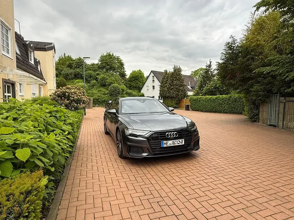 Używany Audi A6 S-Line 286 KM (210 kW) 2019 Szary Kombi