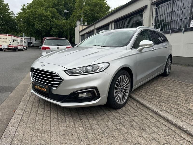 Silber Gebraucht 2020 Ford Mondeo Titanium Kombi | 9.900 € (Superpreis) - Bild 1/4
