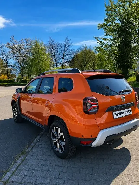 Gebraucht Dacia Duster Prestige 150 PS (110 kW) 2021 Orange SUV