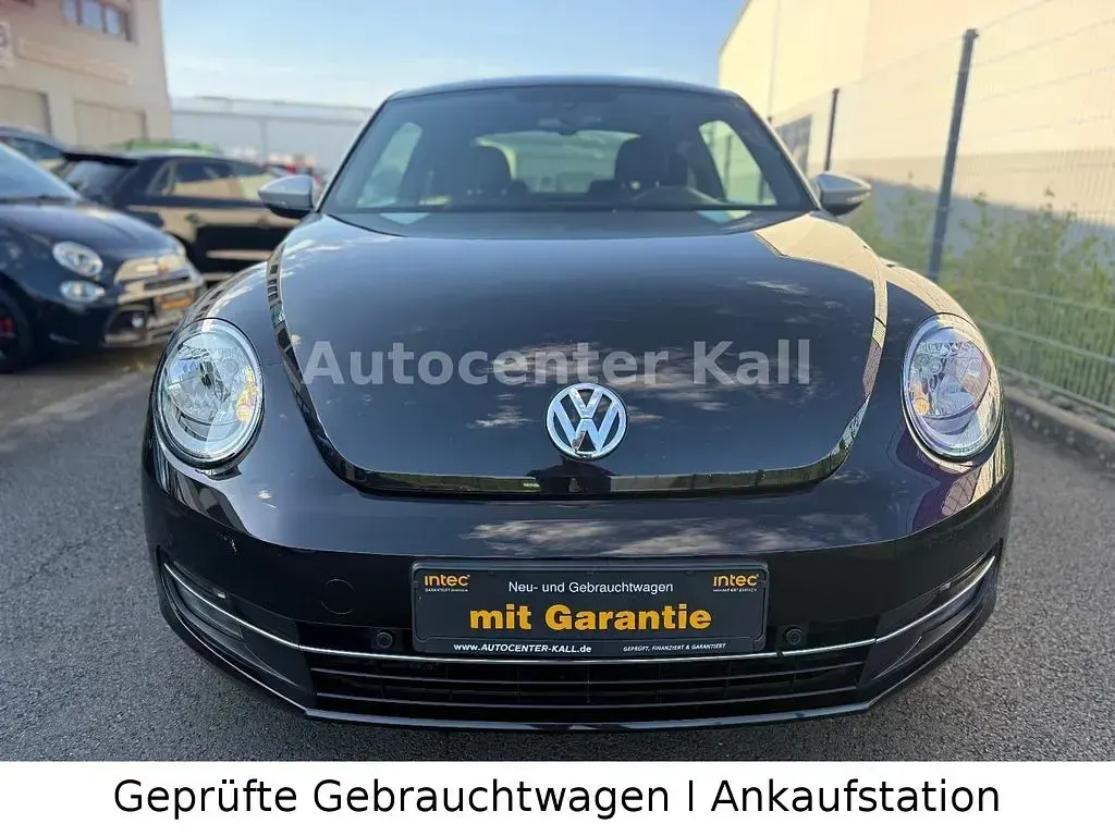 Gebraucht VW Beetle 105 PS (77 kW) 2013 Schwarz Kleinwagen