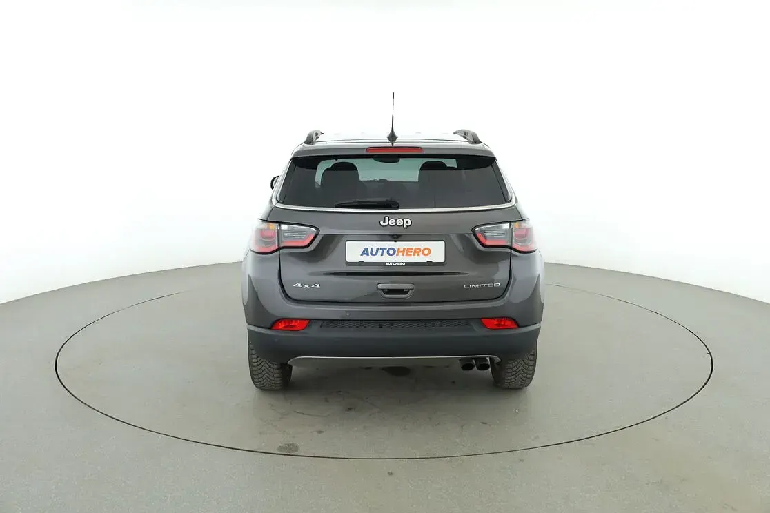 Gebraucht Jeep Compass Limited 170 PS (125 kW) 2020 Braun SUV