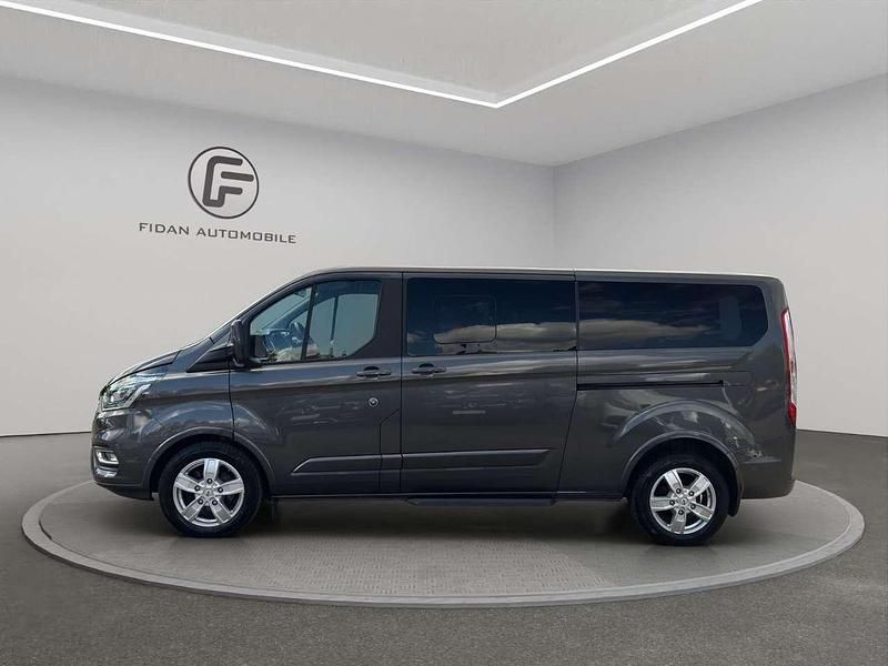 Gebraucht Ford Transit Custom Titanium 185 PS (136 kW) 2021 Magnetic Van / Kleinbus