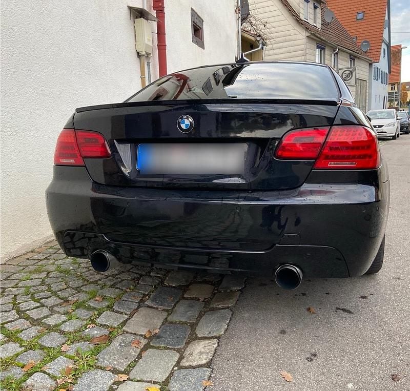 Schwarz Gebraucht 2007 BMW 335 M Sport Coupé | 9.600 € (Guter Preis) - Bild 1/4