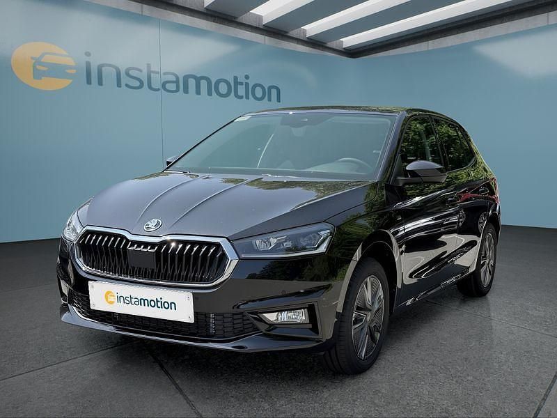 Schwarz Neu 2025 Skoda Fabia Tour Kleinwagen | 28.799 € (Teuer) - Bild 1/4