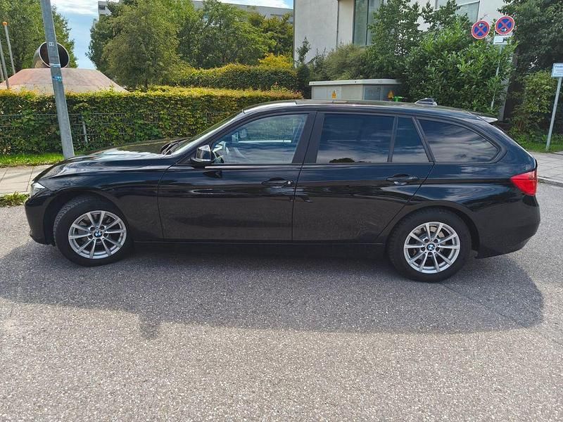Gebraucht BMW 320 Efficient Dynamics 163 PS (119 kW) 2015 Schwarz Kombi