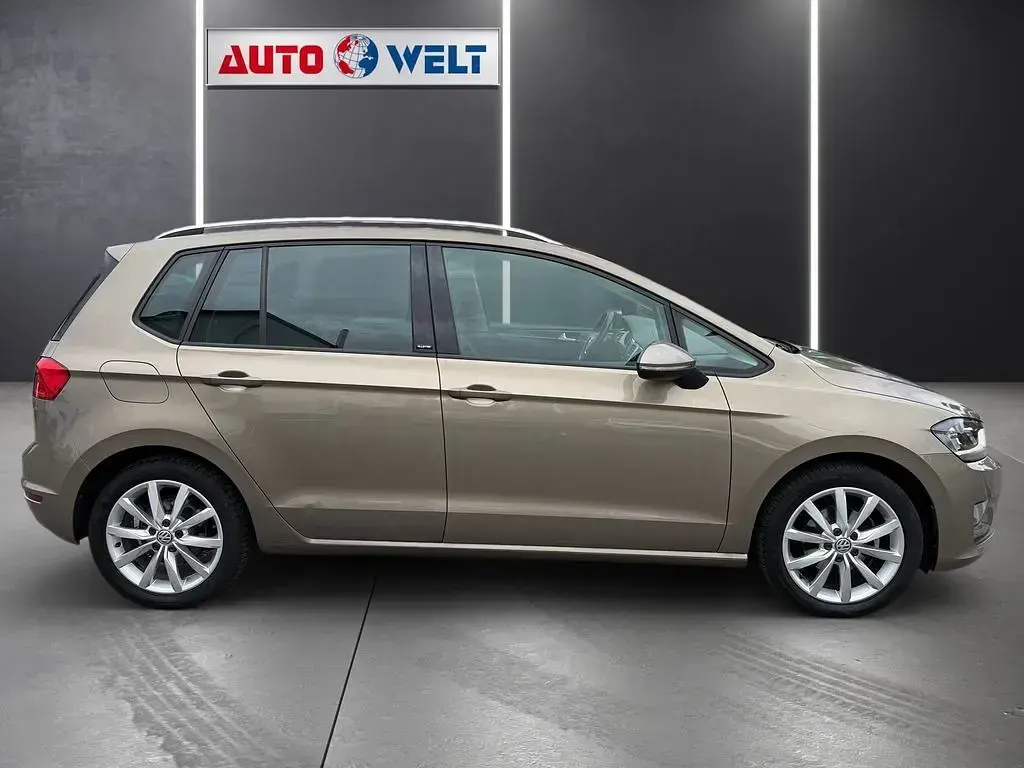Gebraucht VW Golf Sportsvan Allstar 110 PS (80 kW) 2016 Beige Van / Kleinbus