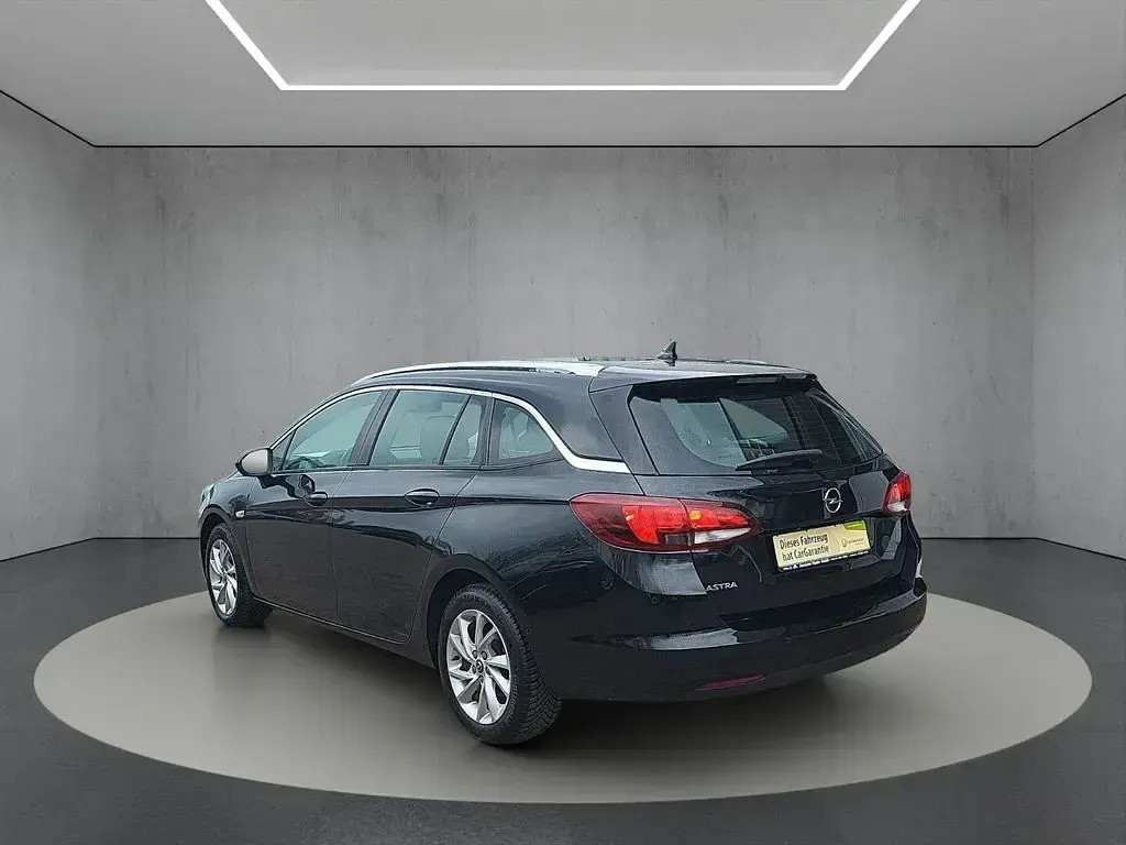 Gebraucht Opel Astra Elegance 122 PS (89 kW) 2022 Schwarz Kleinwagen