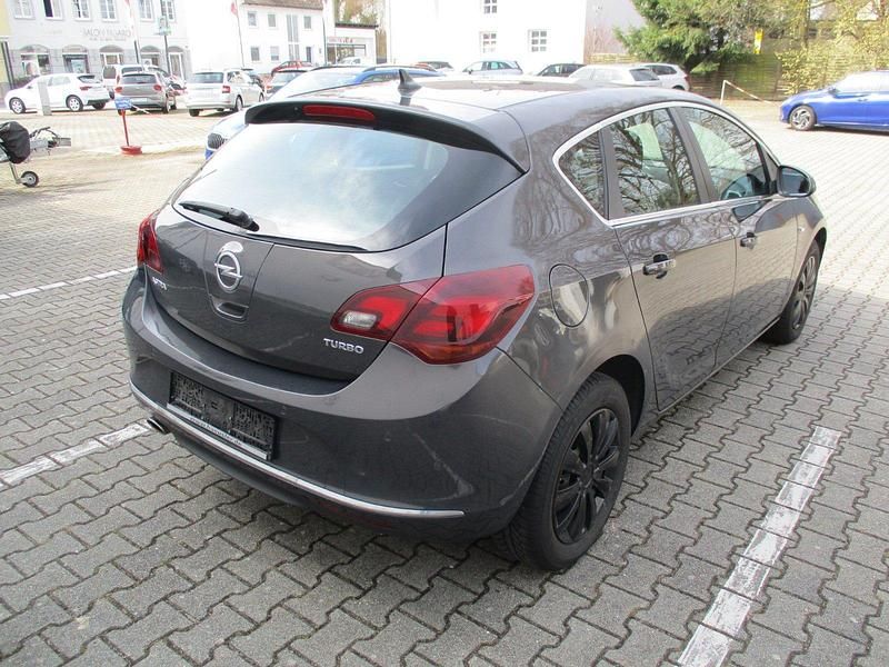 Gebraucht Opel Astra Excellence 140 PS (102 kW) 2015 Grau Limousine