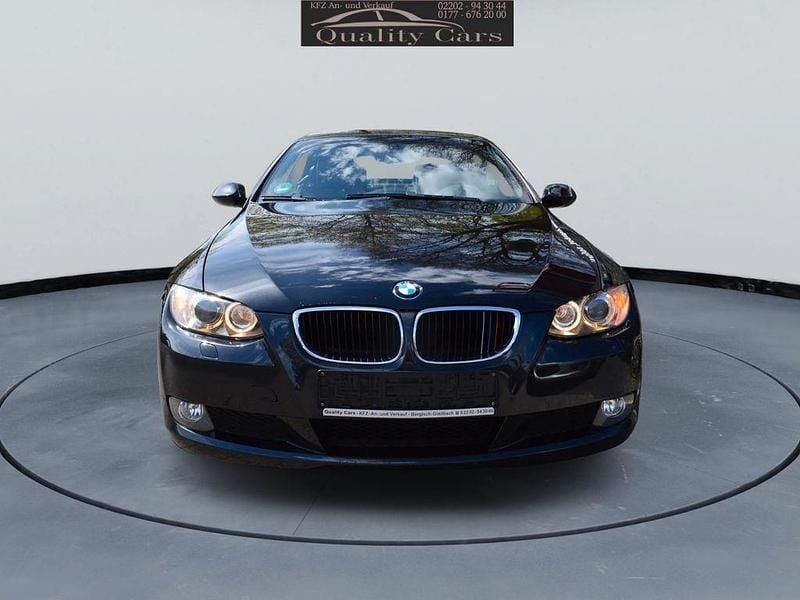 Gebraucht BMW 320 Cabriolet Comfort Edition 170 PS (125 kW) 2008 Schwarz Cabrio