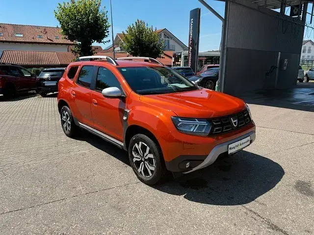 Gebraucht Dacia Duster Prestige 150 PS (110 kW) 2021 Orange SUV