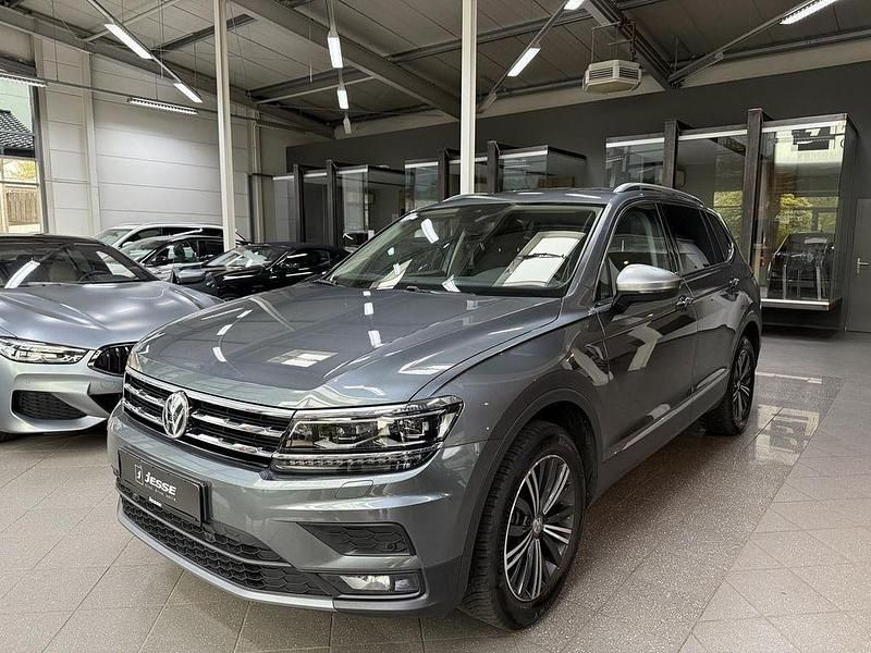 Platinum grey metallic Gebraucht 2020 VW Tiguan Allspace United SUV | 22.990 € (Fairer Preis) - Bild 1/4