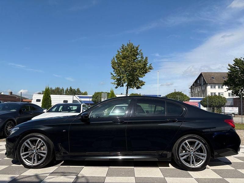 Gebraucht BMW 730 M Sport 265 PS (194 kW) 2018 Schwarz Limousine