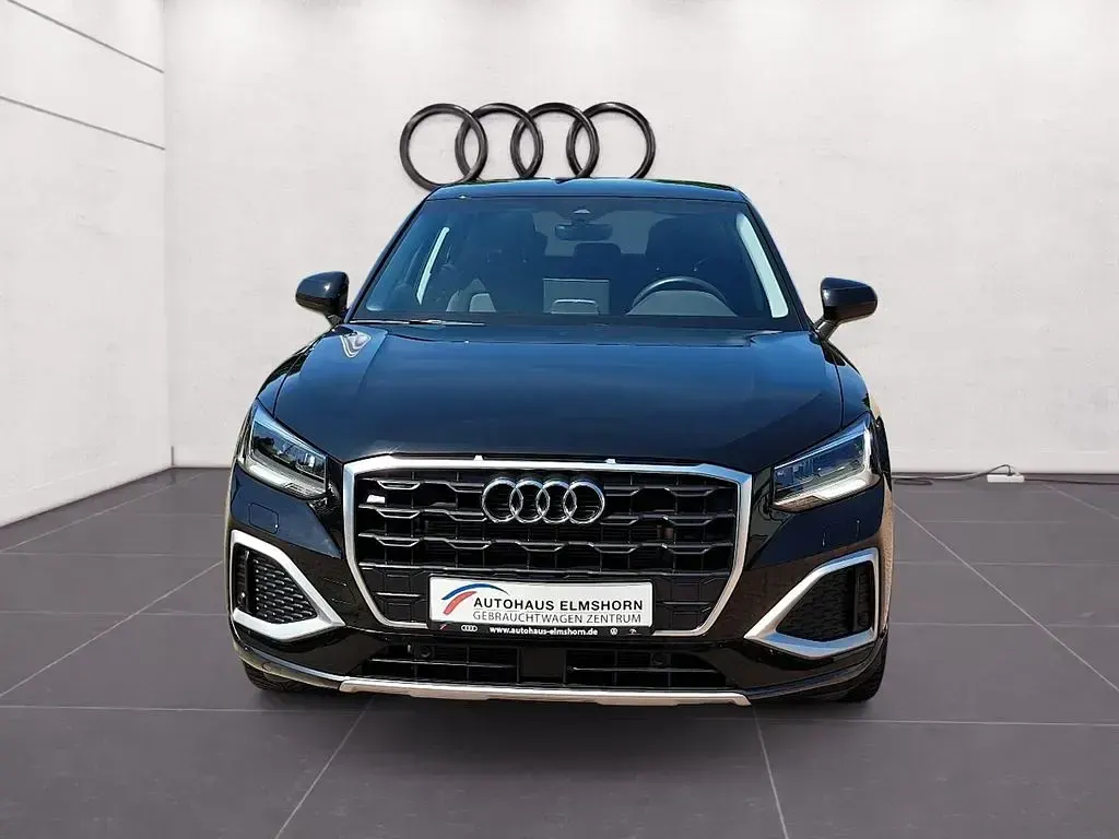 Gebraucht Audi Q2 Advanced Plus 150 PS (110 kW) 2025 Mythosschwarz metallic SUV