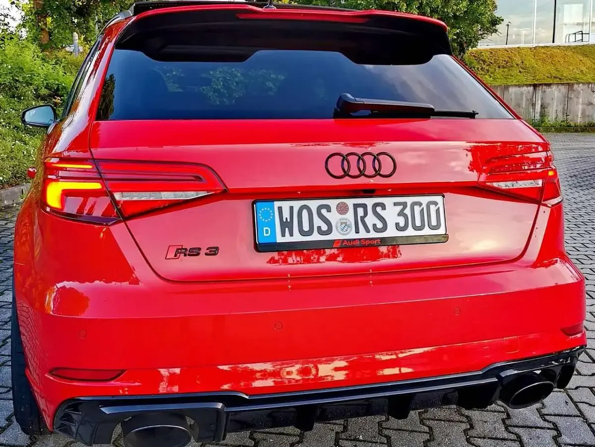 Gebraucht Audi RS3 Sportback 400 PS (294 kW) 2019 Rot Kleinwagen