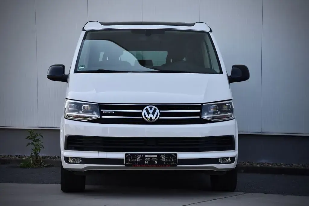 Gebraucht VW T6 Edition 204 PS (150 kW) 2018 Candyweiss Van