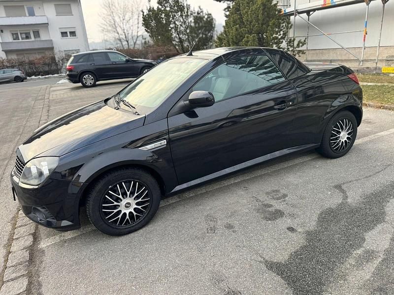 Gebraucht Opel Tigra 90 PS (66 kW) 2005 Schwarz Cabrio