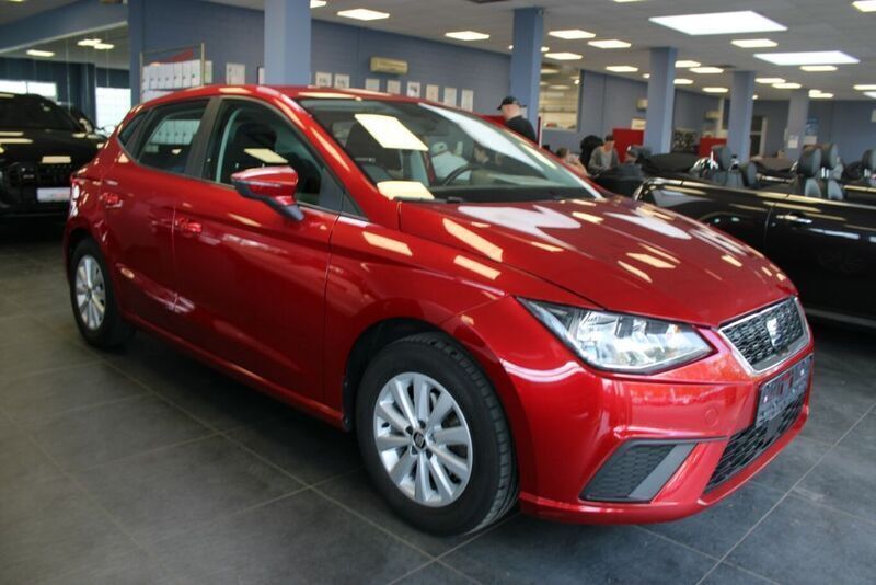 Rot Gebraucht 2018 Seat Ibiza Style Limousine | 12.980 € (Fairer Preis) - Bild 1/4