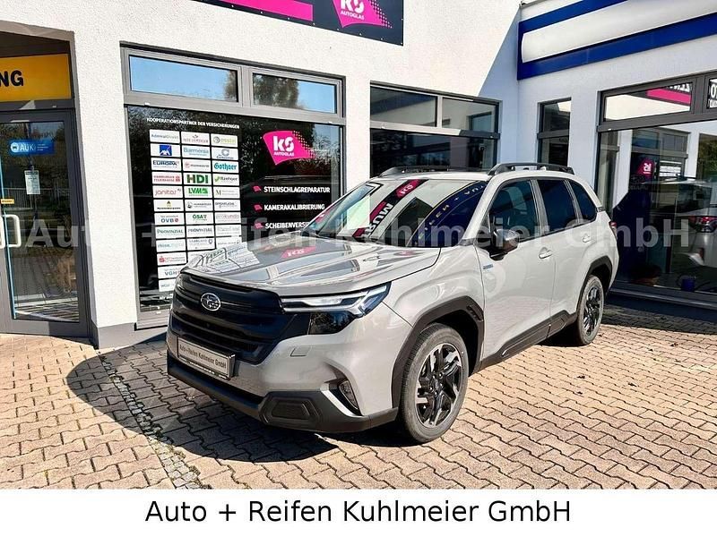 Gebraucht Subaru Forester Exclusive+ 136 PS (100 kW) 2025 River rock pearl SUV
