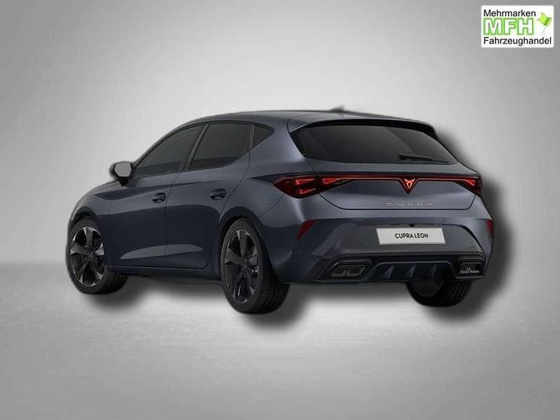 Neu Cupra Leon 150 PS (110 kW) 2026 Midnight schwarz meta... Limousine