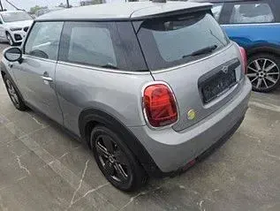 Gebraucht Mini Cooper SE Essential 135 kW (184 PS) 2023 Silber Kleinwagen
