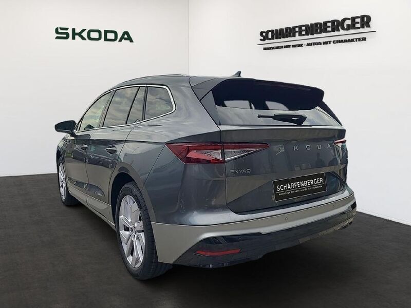 Gebraucht Skoda Enyaq iV Loft 131 kW (179 PS) 2025 Graphitgrau metallic SUV