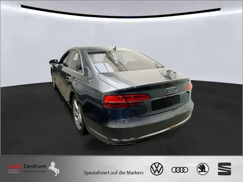 Gebraucht Audi A8 Ambiente 385 PS (283 kW) 2014 Grau Limousine