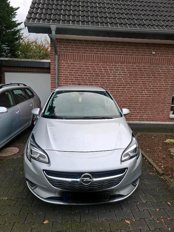Silber Gebraucht 2017 Opel Corsa Kleinwagen | 8.200 € (Fairer Preis) - Bild 1/4