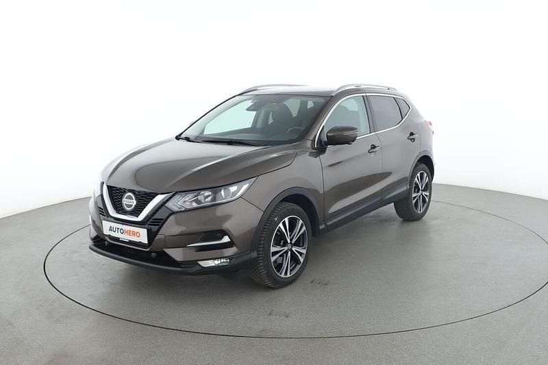 Braun Gebraucht 2021 Nissan Qashqai Zama SUV | 15.090 € (Fairer Preis) - Bild 1/3