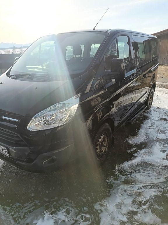 Gebraucht Ford Tourneo 155 PS (114 kW) 2013 Schwarz Van / Kleinbus