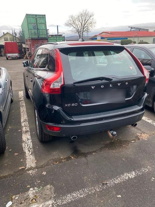 Gebraucht Volvo XC60 163 PS (119 kW) 2011 Schwarz SUV