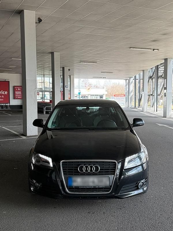 Gebraucht Audi A3 105 PS (77 kW) 2009 Schwarz Kleinwagen