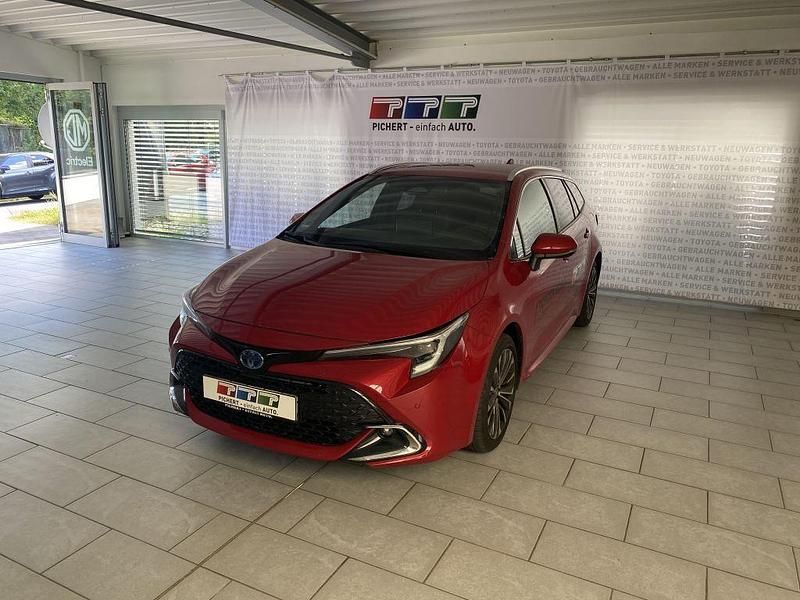 Gebraucht 2024 Toyota Corolla Team Kombi | 31.990 € (Etwas zu teuer) - Bild 1/4