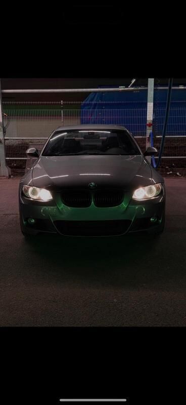 Silber Gebraucht 2009 BMW 325 Coupé | 9.990 € (Teuer) - Bild 1/3